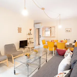 Apartment Cl Ubicacion Excelente Y Terraza Comun Junto A La Alfalfa, Seville