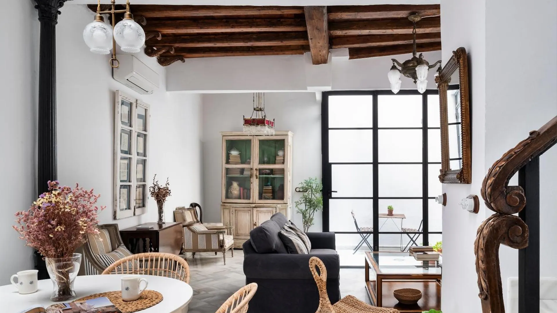 Magno Apartments Virgenes Luxury House location